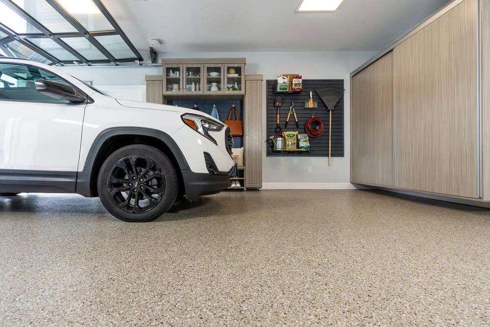 Decorative flake garage floor coating installed by Innovative Coatings in Maui